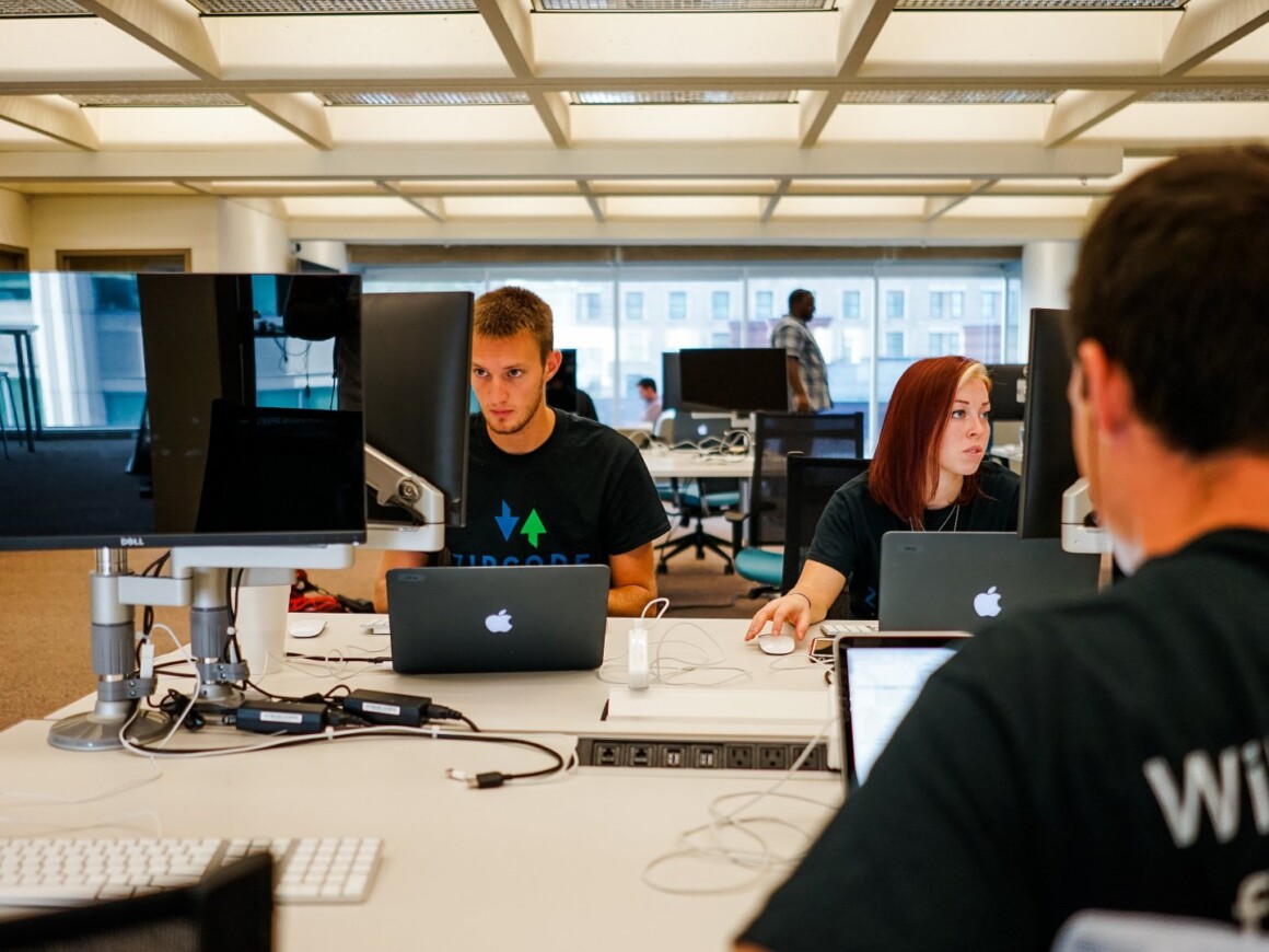 9 best programming languages for Business professionals – FreeBootCamp